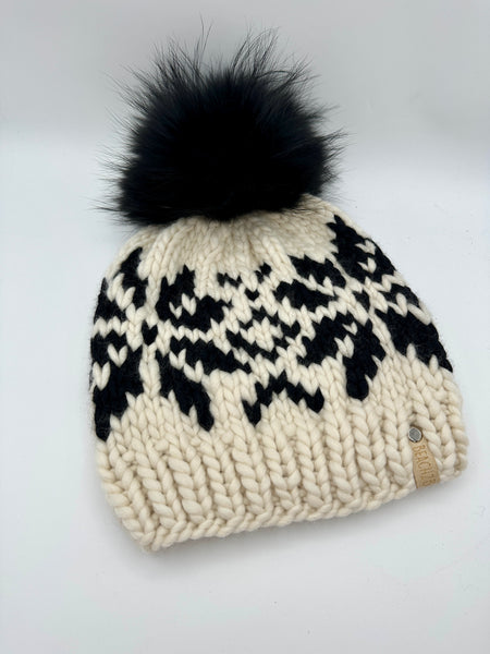 The Poinsettia Hat